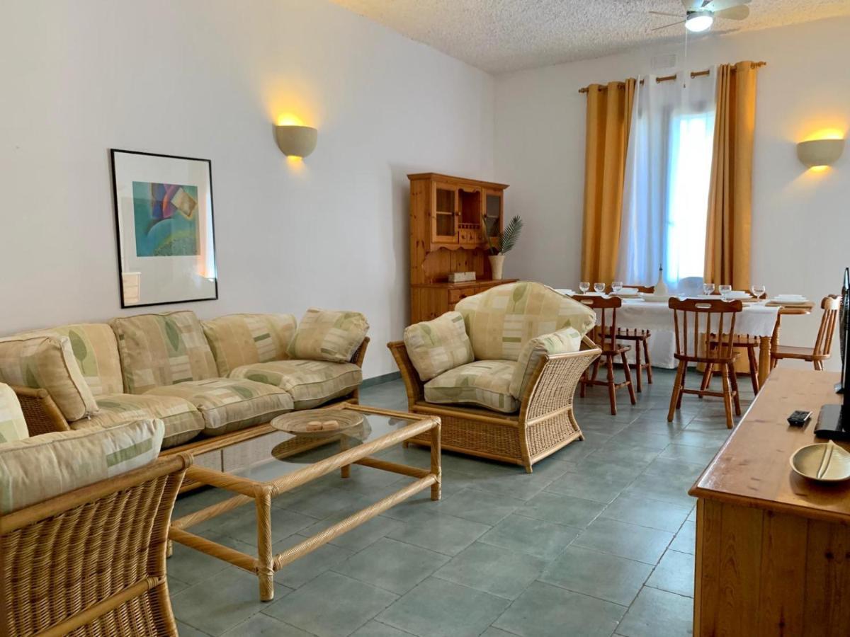 Tal-Mirakli Appartement Għarb Buitenkant foto