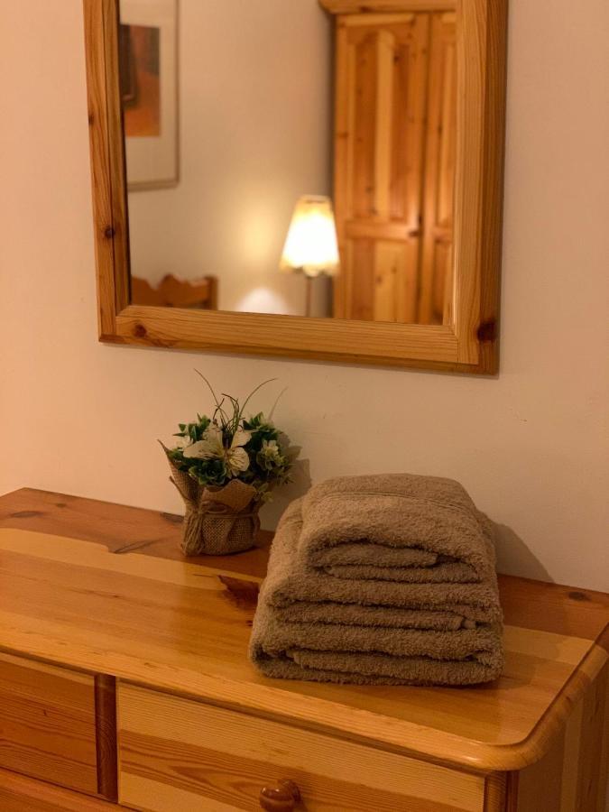 Tal-Mirakli Appartement Għarb Buitenkant foto