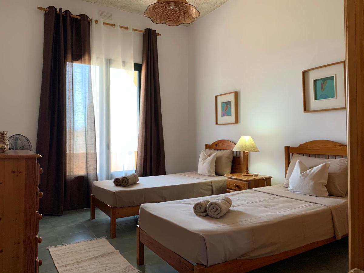 Tal-Mirakli Appartement Għarb Buitenkant foto