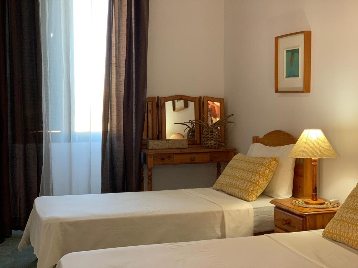 Tal-Mirakli Appartement Għarb Buitenkant foto