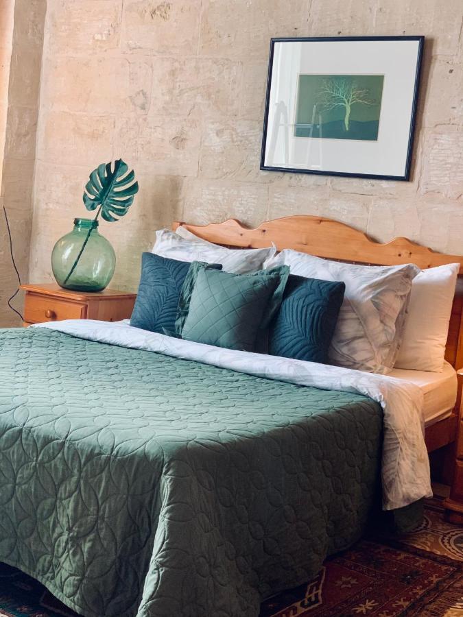 Tal-Mirakli Appartement Għarb Buitenkant foto