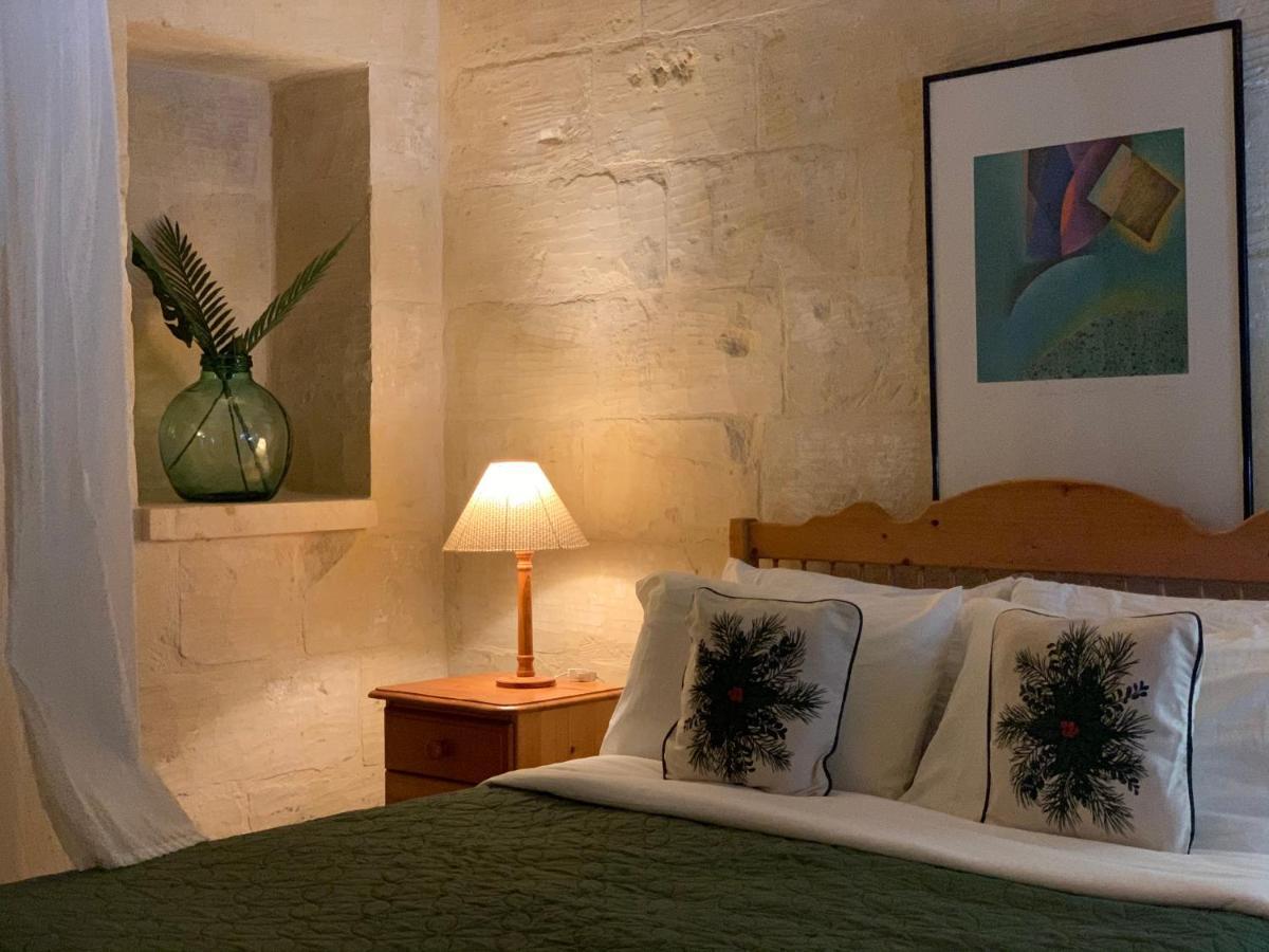 Tal-Mirakli Appartement Għarb Buitenkant foto