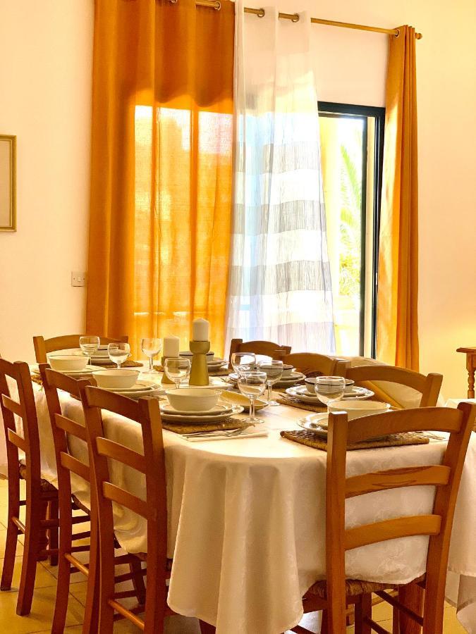 Tal-Mirakli Appartement Għarb Buitenkant foto